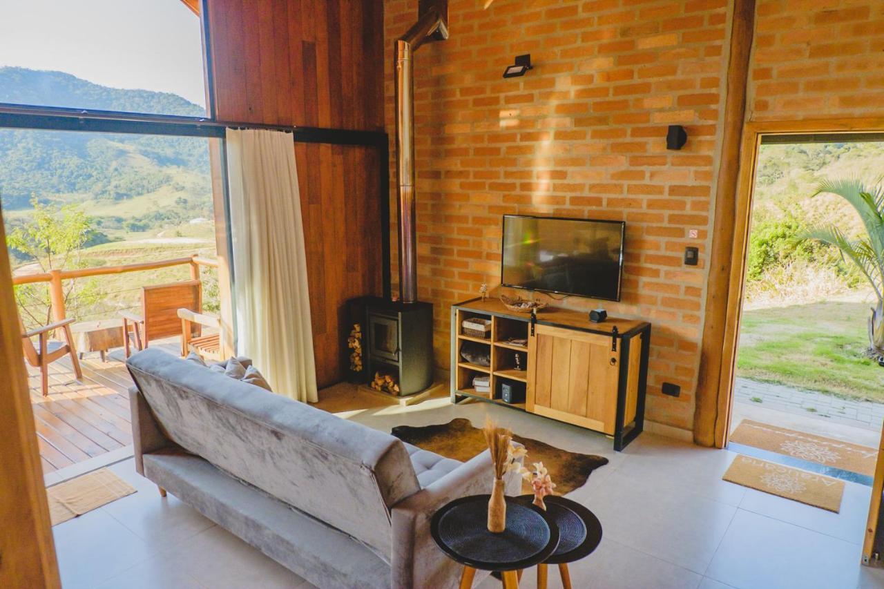 Pousada Ho'Oponopono Chalets & Wine Sapucaí-Mirim Kültér fotó