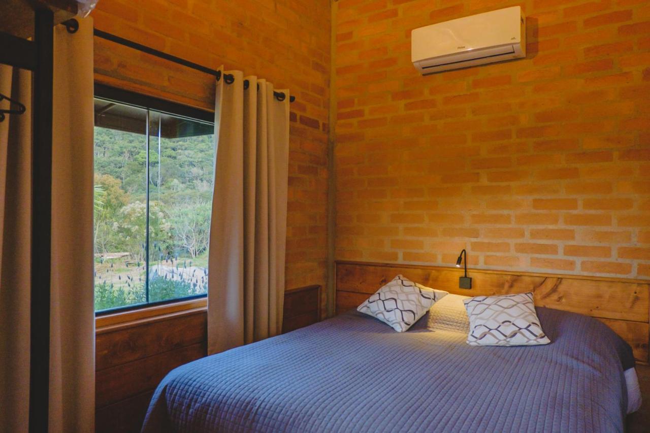 Pousada Ho'Oponopono Chalets & Wine Sapucaí-Mirim Kültér fotó