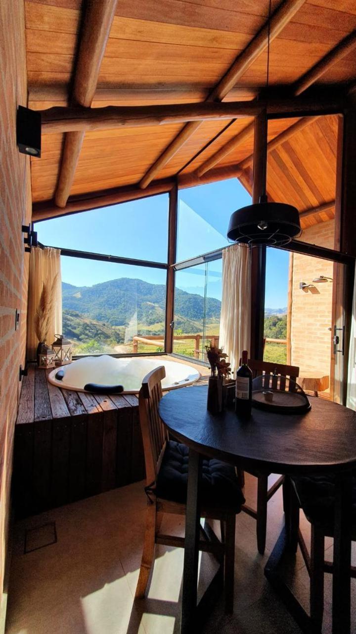 Pousada Ho'Oponopono Chalets & Wine Sapucaí-Mirim Kültér fotó